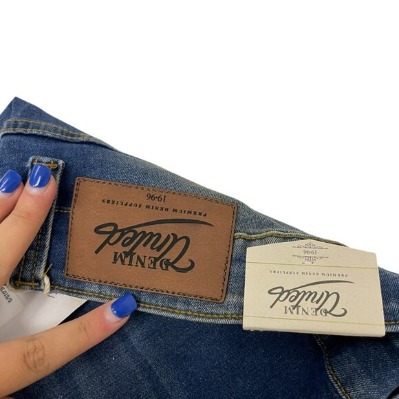 Denim United Women's Blue Denim 5 Pockets Tapered Jeans Medium Size 32 NWT - Picture 6 of 10